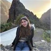 Estudiante del máster habilitante de ingeniería industrial en la UPM, imparte clases de forma presencial y online.