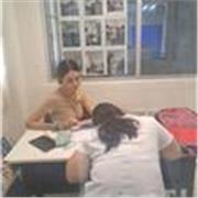 Maestra y tutor con experiencia en niños y adolescentes