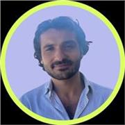 Ancien élève de classe préparatoire et diplômé de l’EM Lyon, je mets aujourd’hui mon parcours et mon expérience au service des élè