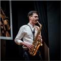 Impartisci lezioni private di sassofono a tutti i livelli, di armonia e solfeggio