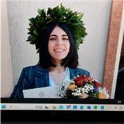Laurata magistrale in lingue e letterature impartisce ripetizioni di grammatica e letteratura francese per ogni livello