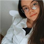 Profesora de inglés que imparte clases de refuerzo