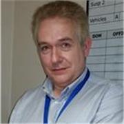 I am an experienced police investigator who is willing to teach the basics of police evidence gathering.