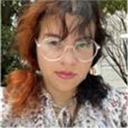 Profesora de dibujo con preparación en historia del arte