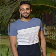 Mathematical teacher to explain the basics of math