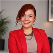 Profesional de la comunicación y formadora en desarrollo personal, habilidades sociales e inteligencia emocional