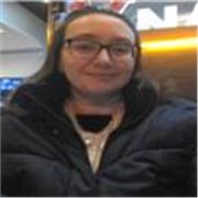 Fluent French and English tutor with 15+ years' experience teaching fun and engaging communicative French and English lessons! 