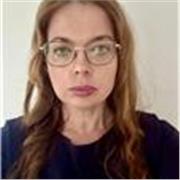 Profesora de Ingles o cuidadora de niños y educadora 