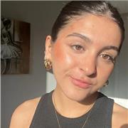 Soy muy responsable, se me da genial explicar biología, química, lengua y matemáticas.