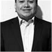 Maestro orientado en el mundo tech, programación y servicios cloud