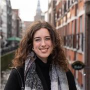 Chica estudiante de Psicología con inglés C1 dinámica y activa. Estoy interesada en dar clase a niños de primaria y secundaria