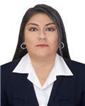 Profesora de Comunicación imparte clases a estudiante de primaria, secundaria y universidad