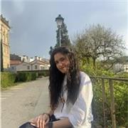 Soy una persona responsable y alegre, y me gustaría dar clase a niños y niñas que necesiten un refuerzo escolar.