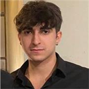 Offro ripetizioni private per studenti che frequentano dalle scuole medie alle superiori.