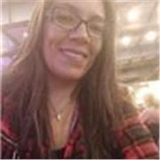 Soy profesional de RH con experiencia en formación de talentos y educación