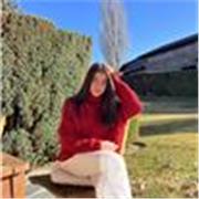 Doy clases particulares a alumnos de primaria y ESO. Soy estudiante de marketing y publicidad y he cursado bachillerato
