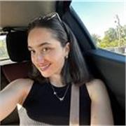 Repaso y apoyo jugando, expandiendo su imaginación y desarrollando su aprendizaje.