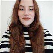 Profesor de apoyo especializado en clases de inglés