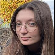 Studentessa delle superiori offre ripetizioni di inglese e non solo