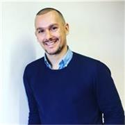 Una persona calma e conciliante per le tue ripetizioni di italiano