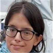 Professora de català, castellà, anglès, llatí i alemany. Reforç escolar