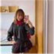 profesora escolar de apoyo de primaria y de español, apto para todas las edades