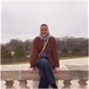 Estudiante de diseño de interiores que podría impartir clases de dibujo técnico y otras asignaturas relacionadas con primaria, ESO