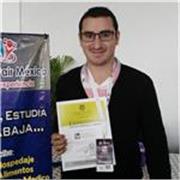 Maestro de inglés com experiencia conn ninos jovenes y adulltos