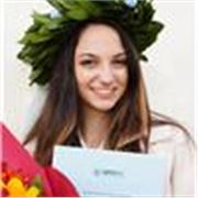 Sono laureata in Mediazione Linguistica con specializzazione in inglese e spagnolo. Offro lezioni a chi ne ha bisogno!