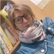 Profesora titulada con más de 10 años de experiencia imparte clases de Matemáticas,  física, química a alumnos de Primaria,  ESO y