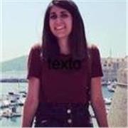 Madrelingua, esaminatrice DELE, laureata in Filologia Hispanica