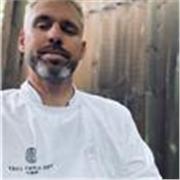 Pro chef offering 1:1 cooking lessons—learn real kitchen skills, classic dishes & food safety. Online