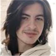 No tengo experiencia en la educación, pero si que puedo aportar los conocimientos necesarios para cualquier persona.