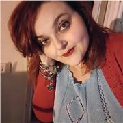 Laureata impartisce ripetizioni per studenti di scuola elementare, media e superiore