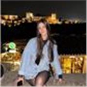 Profesor particular de Lengua Castellana y Literatura especializado en refuerzo escolar, Bachillerato y preparación de exámenes. 