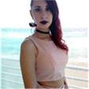 Studentessa universitaria offre ripetizioni in inglese, greco, latino, italiano (grammatica e letteratura), filosofia, storia, storia dell'arte
