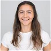 Profesora de ingles apta para poner en práctica tus habilidades conversacionales.