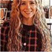 Profesora de inglés certificada por Cambridge con experiencia 