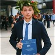 Laureato in economia impartisce lezioni di MATEMATICA, FISICA per studenti di scuole medie e triennio di liceo