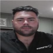 Marine engineer born in the uk and brought up in spain.
Real conversation, engineer/yachting background