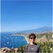 Diplomato di Geometri offre ripetizioni di matematica