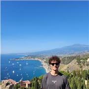 Diplomato di Geometri offre ripetizioni di matematica