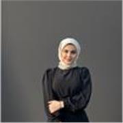 Food engineering graduate offering online cooking lessons for beginners in London, combining practical skills with creative recipe