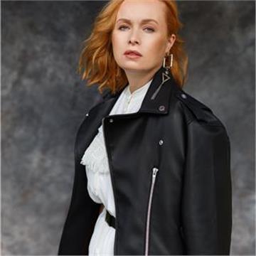 Yulia