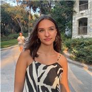 Sehr gute Schülerin in der Oberstufe für Mathe Nachhilfe