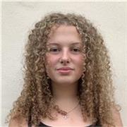 English tutor, teaches students of all ages