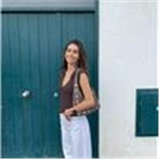 Profesora de apoyo de ingles para niños y niñas 