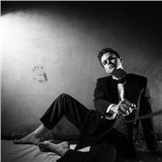 IG: alexandergoroshilov
Mi nombre es A. Goroshilov. Soy oboísta y director de orquesta profesional. Ven a mis clases de oboe