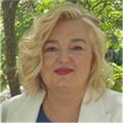 Profesor de matemáticas, física y química con gran experiencia.