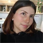 Maestra de inglés, con clases dinámicas desde inglés básico a intermedio alto. Crezcamos y aprendamos juntos